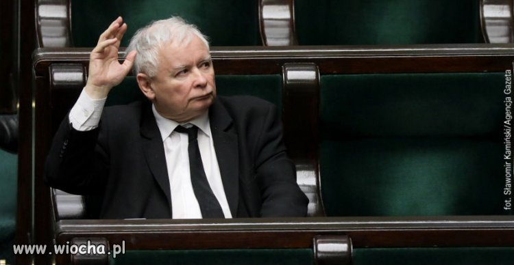 Kto zniszczył Polskę ręką w górę. 