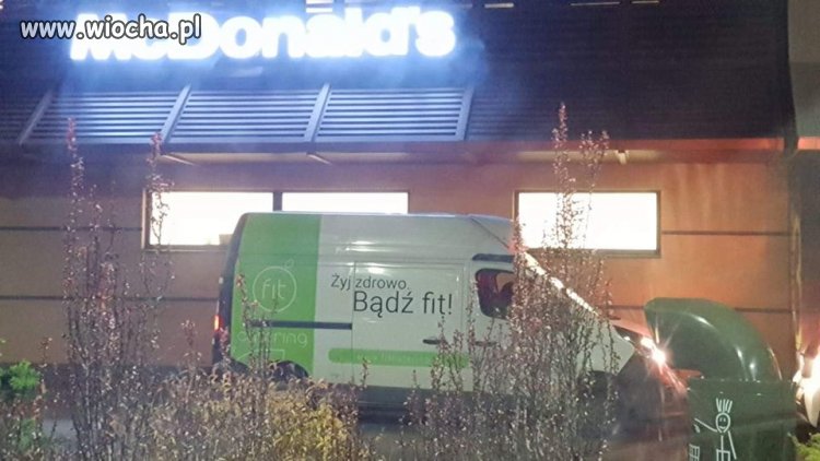 Bądź fit.
