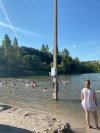 Nawet można telefon podładować?