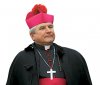 Odwołanie biskupa: przełom w polskim Kościele