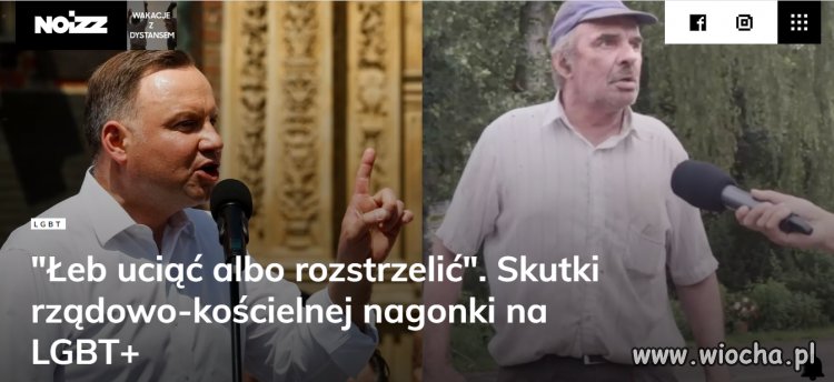 Człowiek który klęka przed każdą figurą