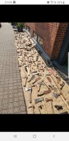 Wyprzedaż garażowa sąsiada 