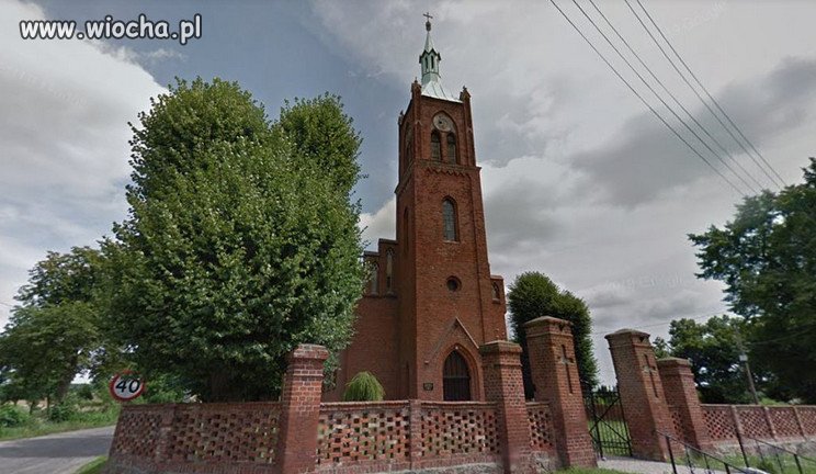 Ksiądz zakażony koronawirusem udzielał sakramentów.