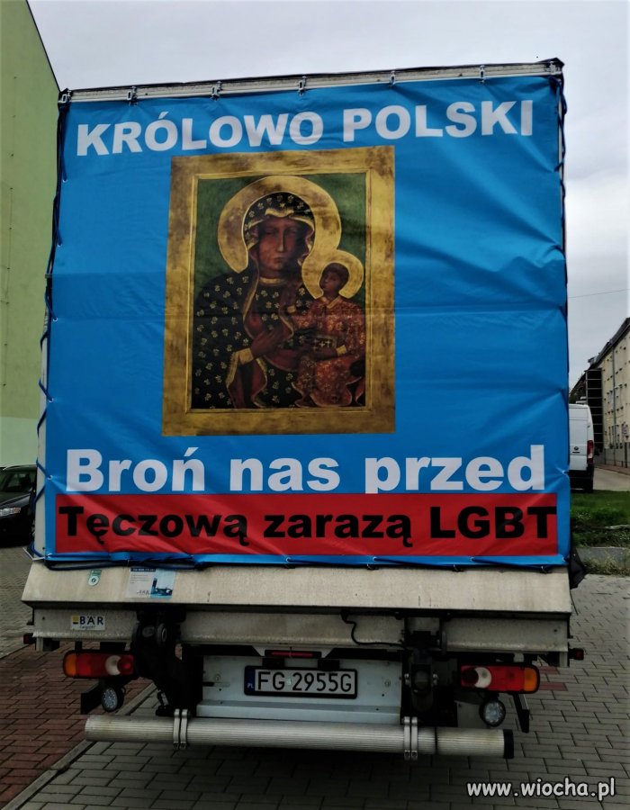 Ciekawe czy matka Jezusa wie...tam w niebie