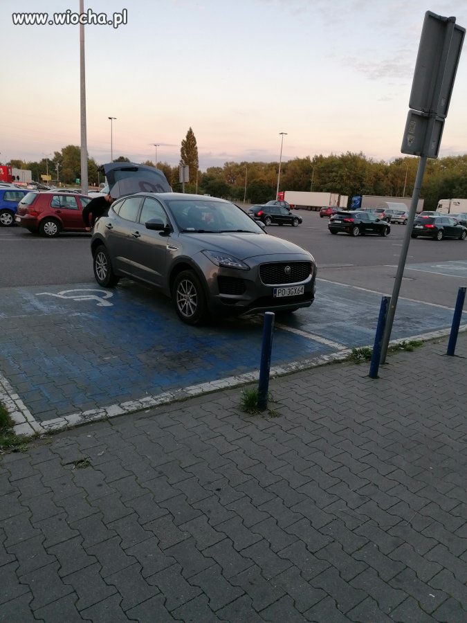 Na zakupach parkuję tak. 