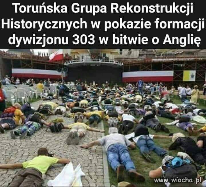 Coś ciasna ta formacja