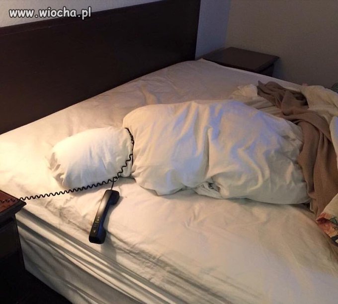 Po nocnym pobycie w hotelu.