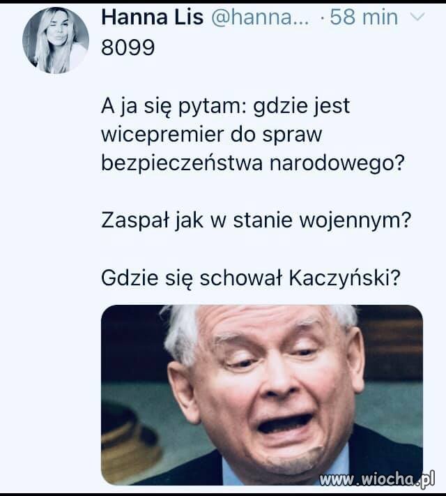 Walczy z pandemią  pod kołderką ...
