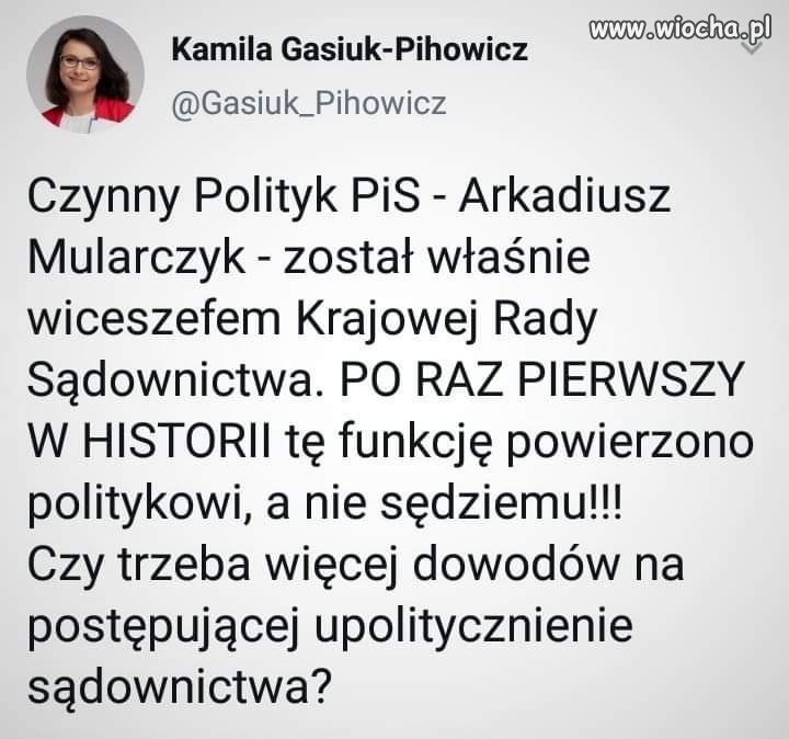 Upolitycznienie