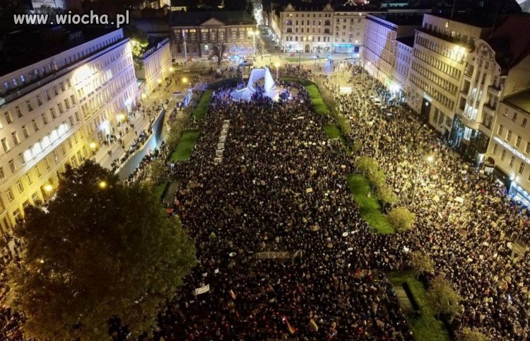 Masowe protesty w całej Polsce.