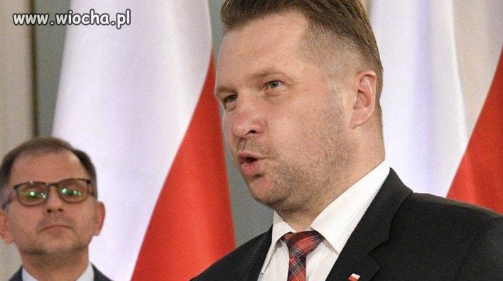 Czy Czarnek zlikwiduje naukę dla dziewcząt?