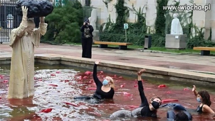 Nareszcie ta rzezba nabrala wymowy...