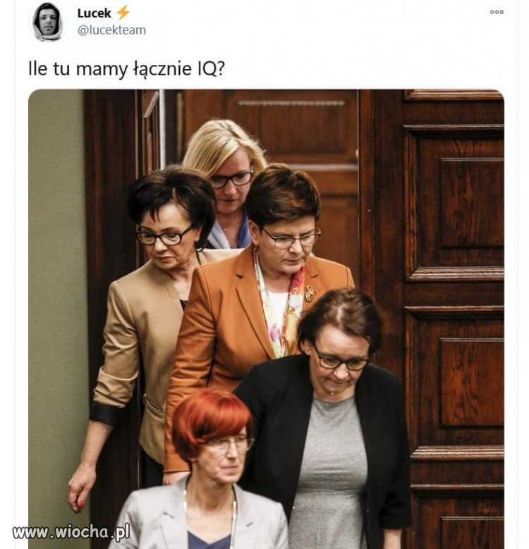 Mniej niż zero.