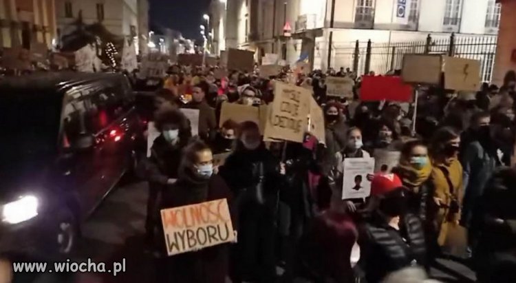 Można protestować, nie trzeba podawać danych osobowych!