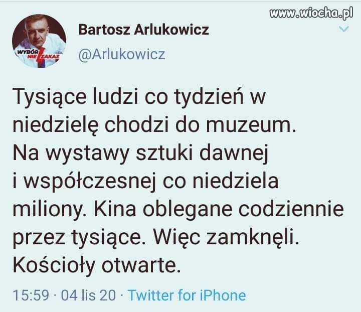 Może trzeba było od kościołów zacząć. 