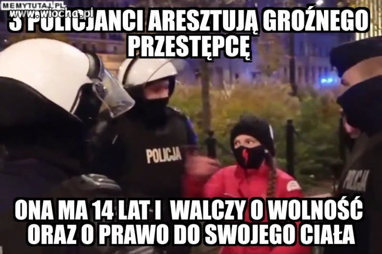 Tymczasem w Warszawie czarnuchy kaczyńskiego...