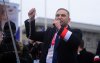 To ścierwo zarzuca mundurowym kłamstwo i obarcza 