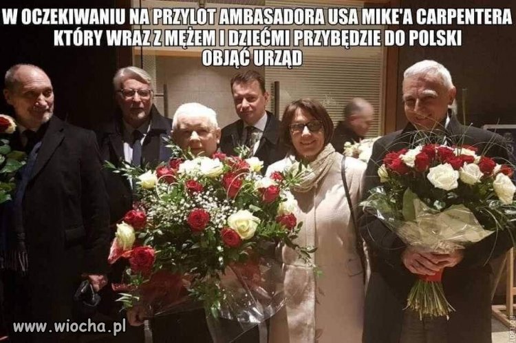 W oczekiwaniu na  przylot  ambasadora..