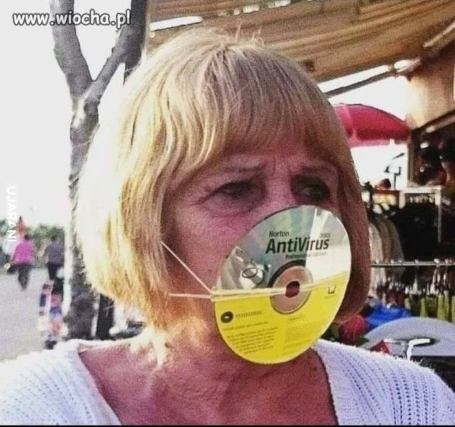 I do tego święcona woda 