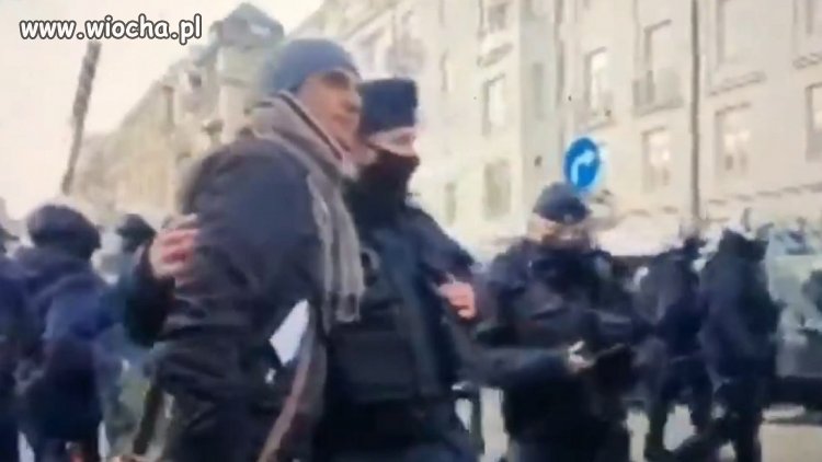 Fotka z gwiazdorem na manifestacji 