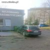 A w Skierniewicach parkuje tak . . .