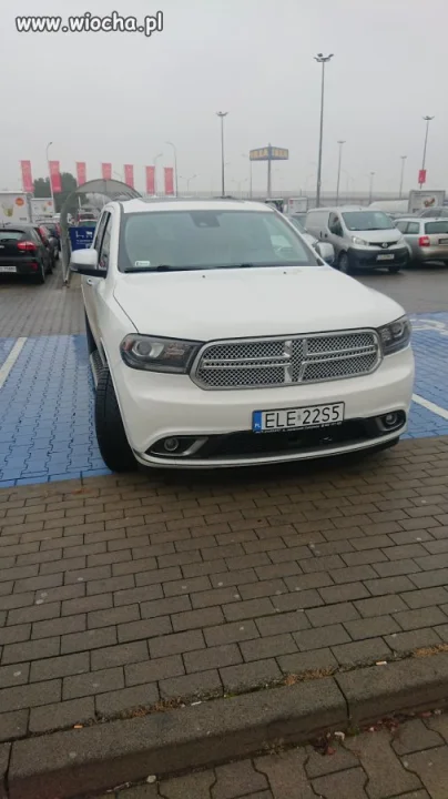 IKEA ŁÓDŹ niepełnosprawni umysłowo..