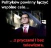 Zwłaszcza polityków partii obecnie rządzącej ...