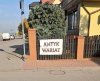 Ona Antyk, a On Wariat? Czy na odwrót?