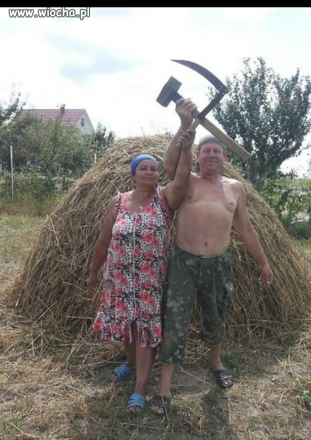 Raz sierpem , raz młotem
