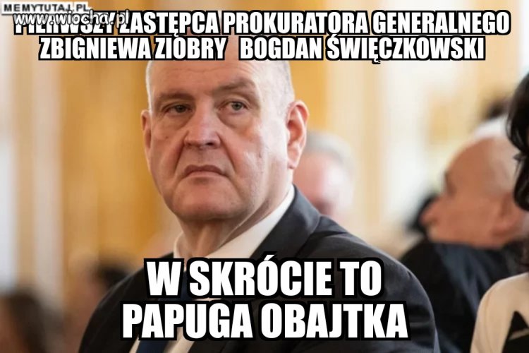 Z racji,że nazywaniem adwokatem tego typa obraża..