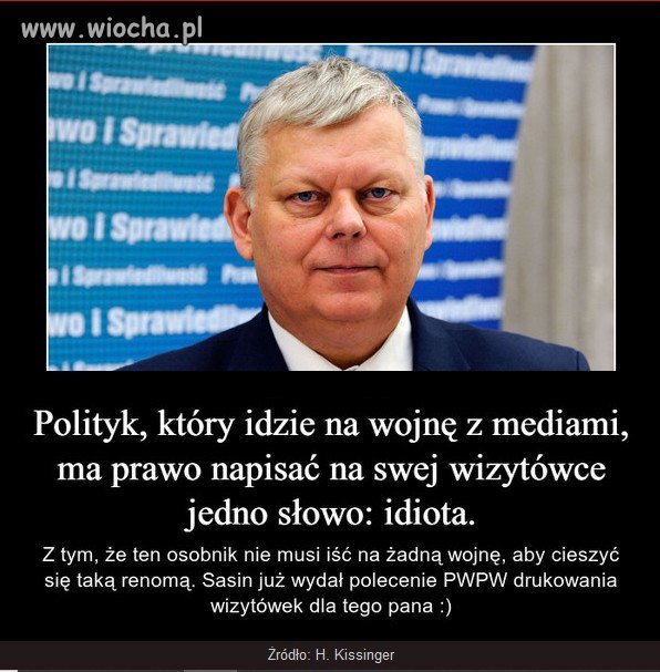 Od dawna ma takie same wizytówki i nie musi ich zmieniać.