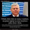 Od dawna ma takie same wizytówki i nie musi ich zmieniać.