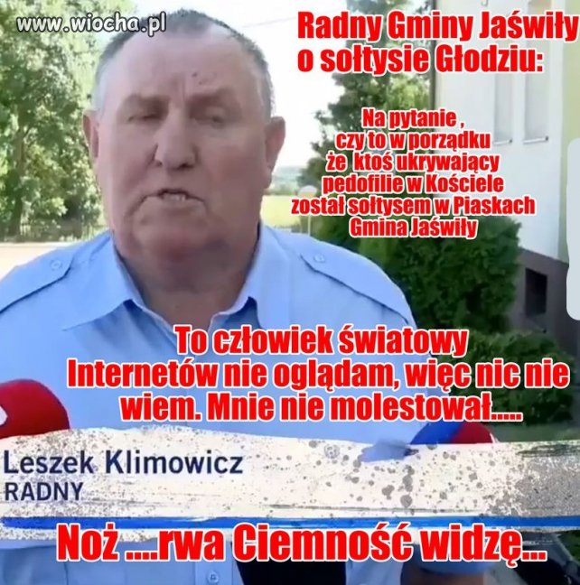 Bystry radny.