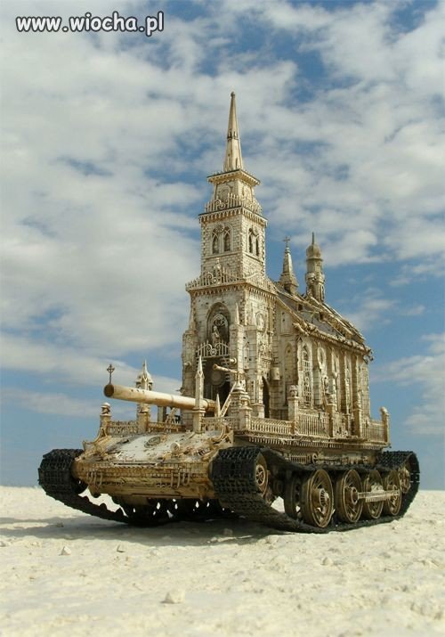 Zmodyfikowany na potrzeby Polskiej armii Abrams.
