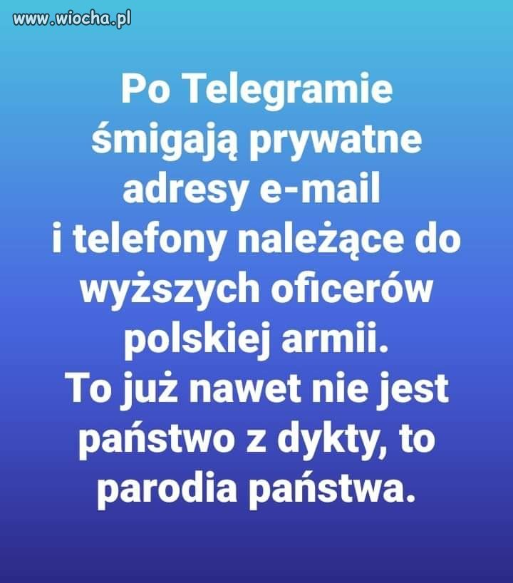 Faktycznie parodia państwa