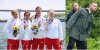 Duda szukujący medalistek w celu złożenia gratulacji
