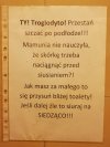W pewnej męskiej toalecie. 