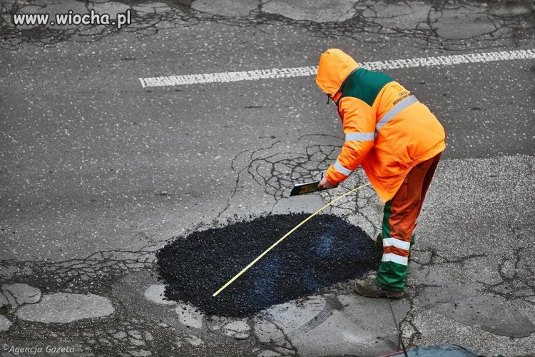Księdza rozjechało?