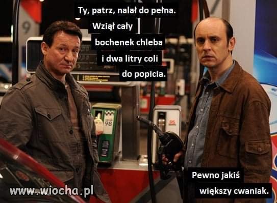 Większy 