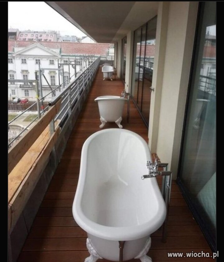 Kąpiel razem z sąsiadami? 