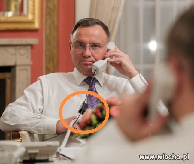Pegasus na telefon stacjonarny?