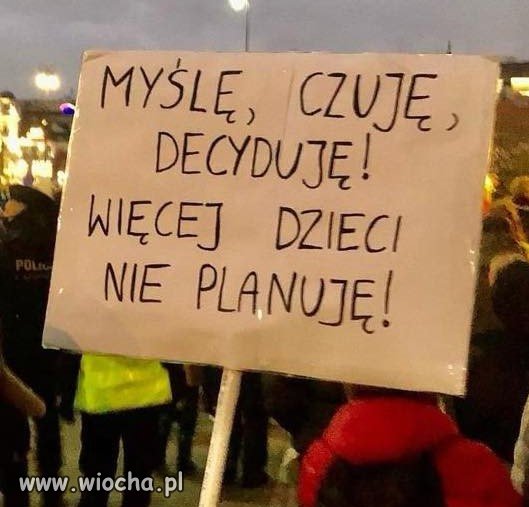 Doprowadzili do tego pisowcy.