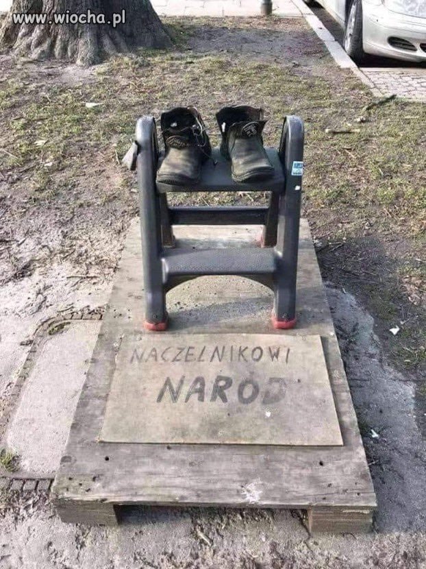 Pomniki