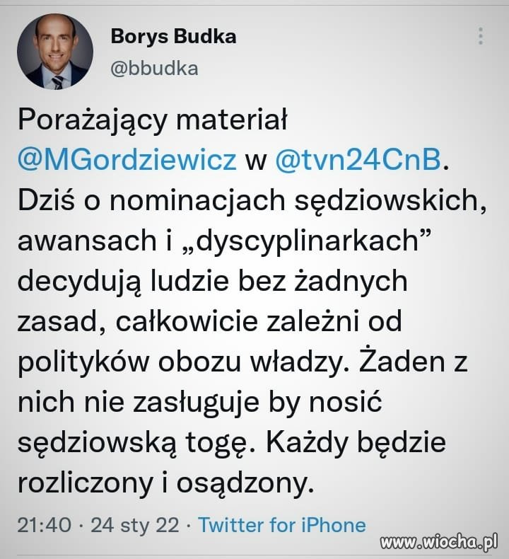 Kanalie w togach 