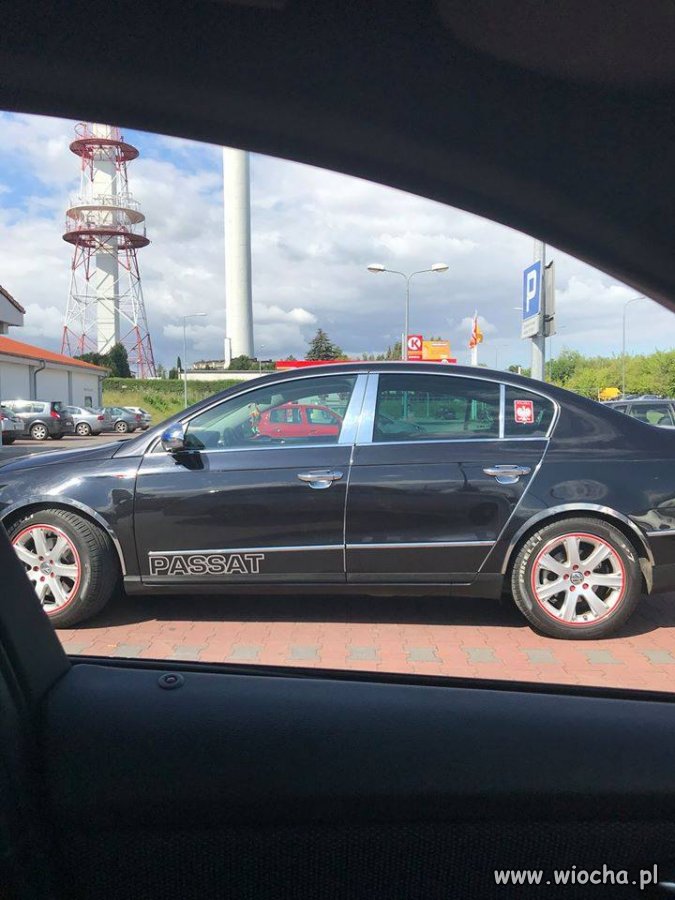 Auto Narodowca 