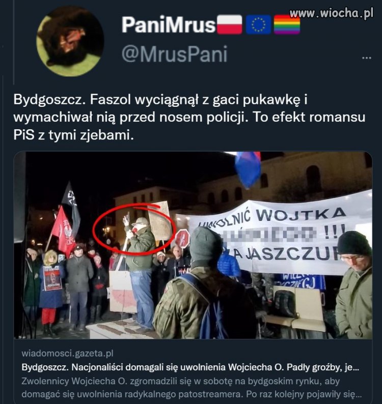 A co na to milicja?  