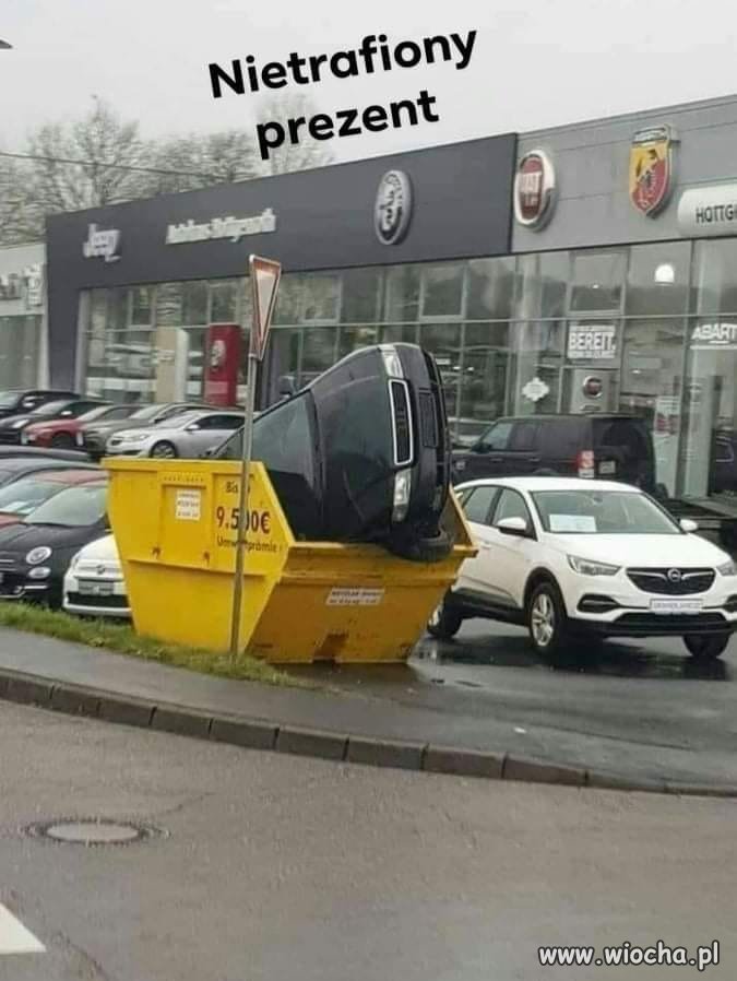 Rydzyk dostał nowe auto