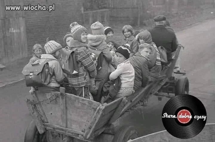 Wiejski school bus