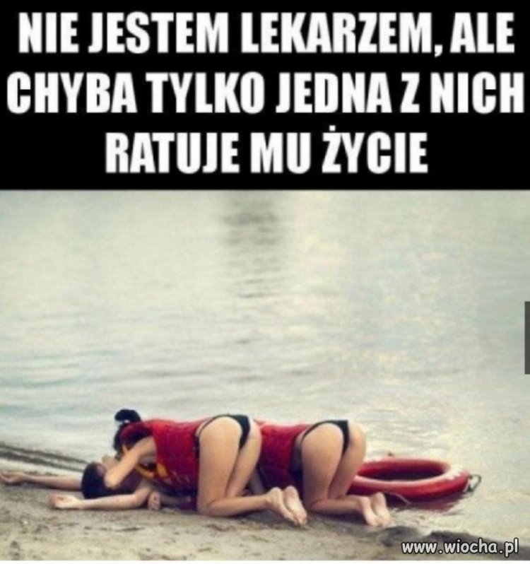 Czy jest na sali lekarz?