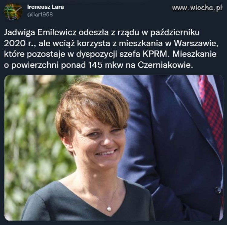 Pewnie nie dosłyszała, że ma klucze oddać. 
